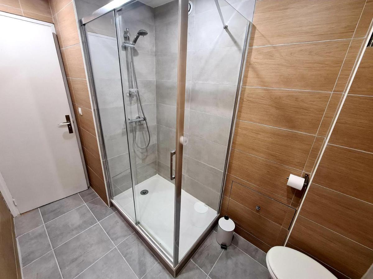 Appartement Mediterranee 150M De La Plage Canet-en-Roussillon Kültér fotó