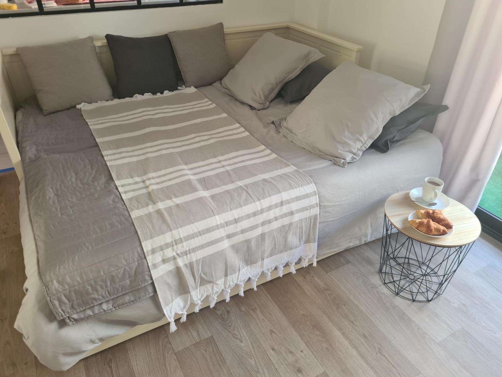 Appartement Mediterranee 150M De La Plage Canet-en-Roussillon Kültér fotó